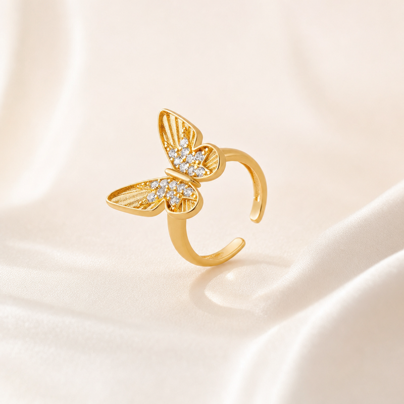 Shorelume White Gold Ring