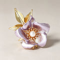 Warm-toned pearl stamen camellia brooch light luxury fashion