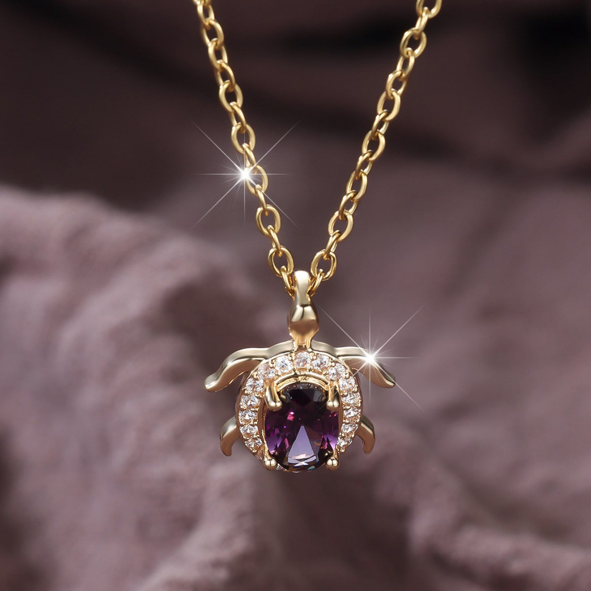 European and American style ocean turtle pendant necklace
