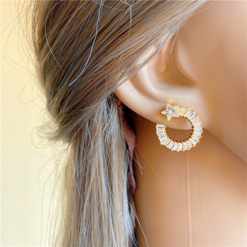Luxurious and unique star-moon pentagram zircon earrings C-shaped