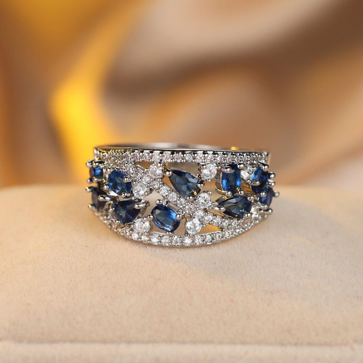 Cross-border wish European and American explosions round hollow high-grade texture ring