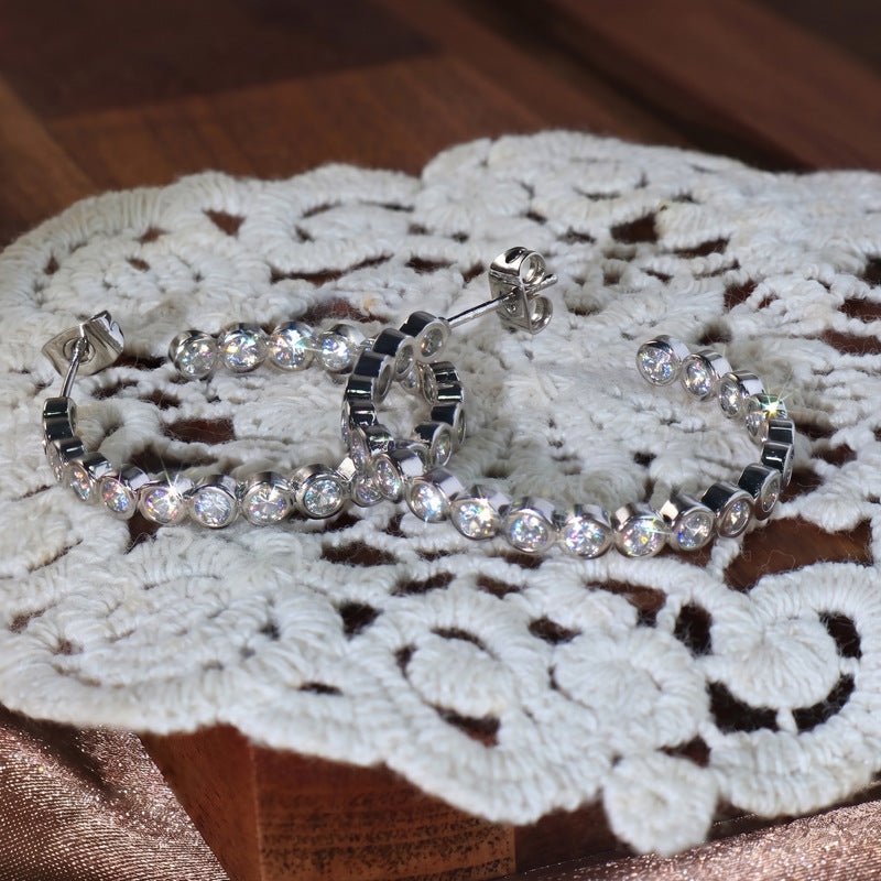 Unique and sophisticated full-diamond stud earrings and hoop