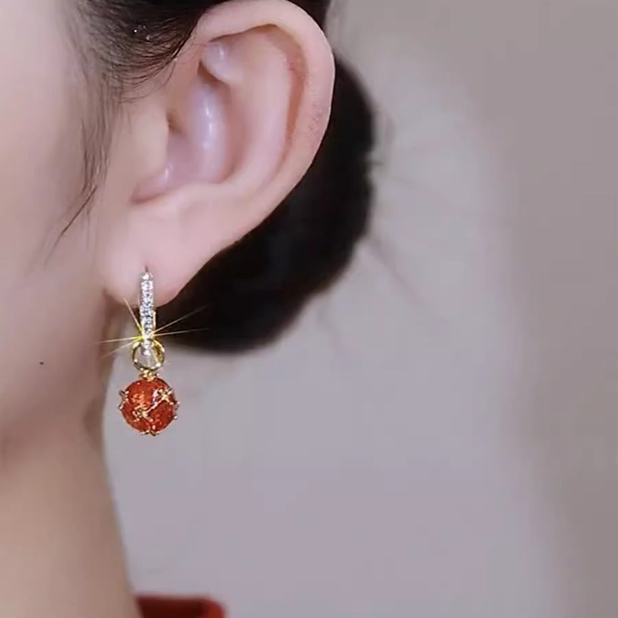 Gold Tone Earring